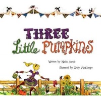Nadia Sunde - Three Little Pumpkins Book